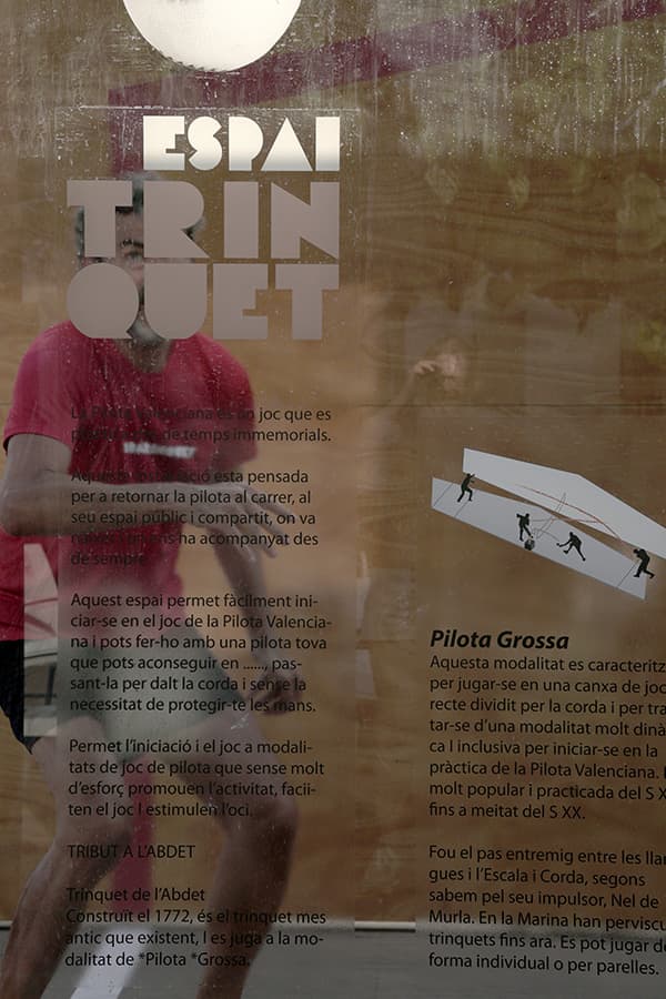 espai-trinquet-sobre-nosaltres